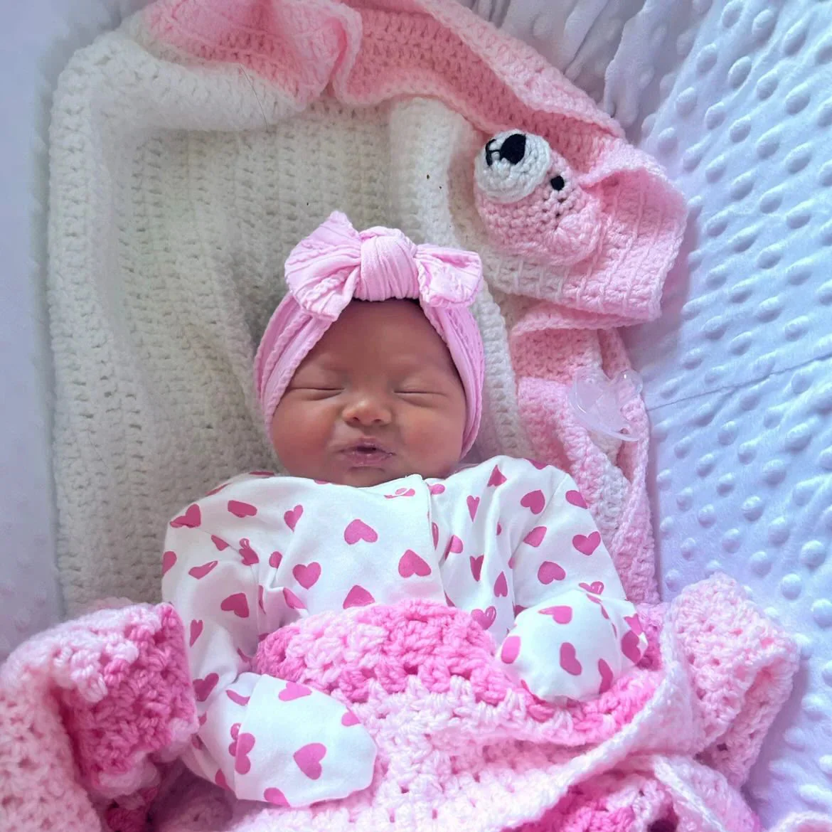 Carnation Pink Smaller Bow Cable Knit Headband - Image 7