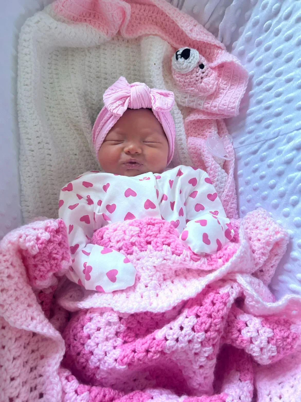 Carnation Pink Smaller Bow Cable Knit Headband - Image 8