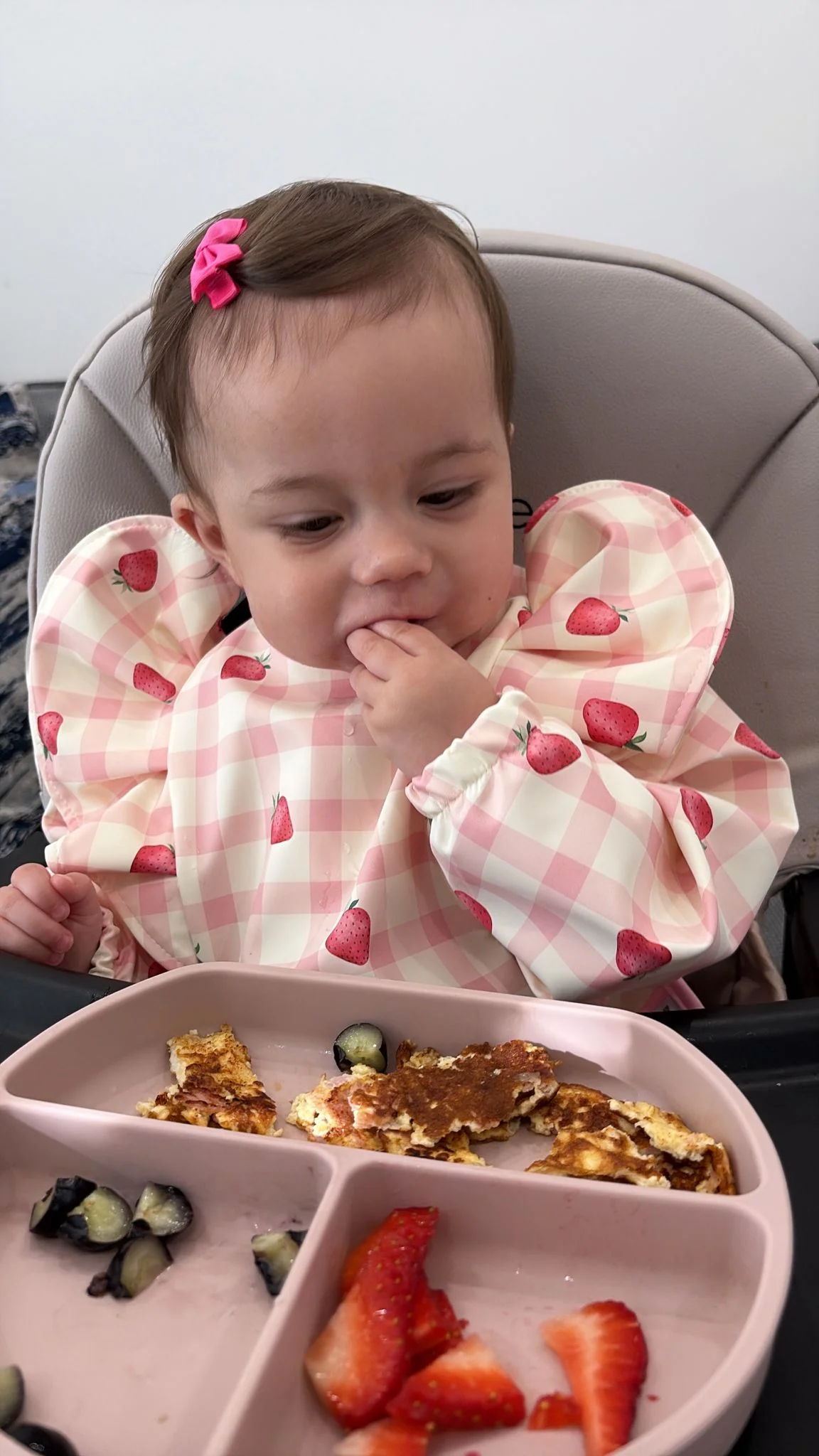 Pink Gingham Strawberry Print Frill Detailed Waterproof Weaning Bib with Sleeves - Image 10