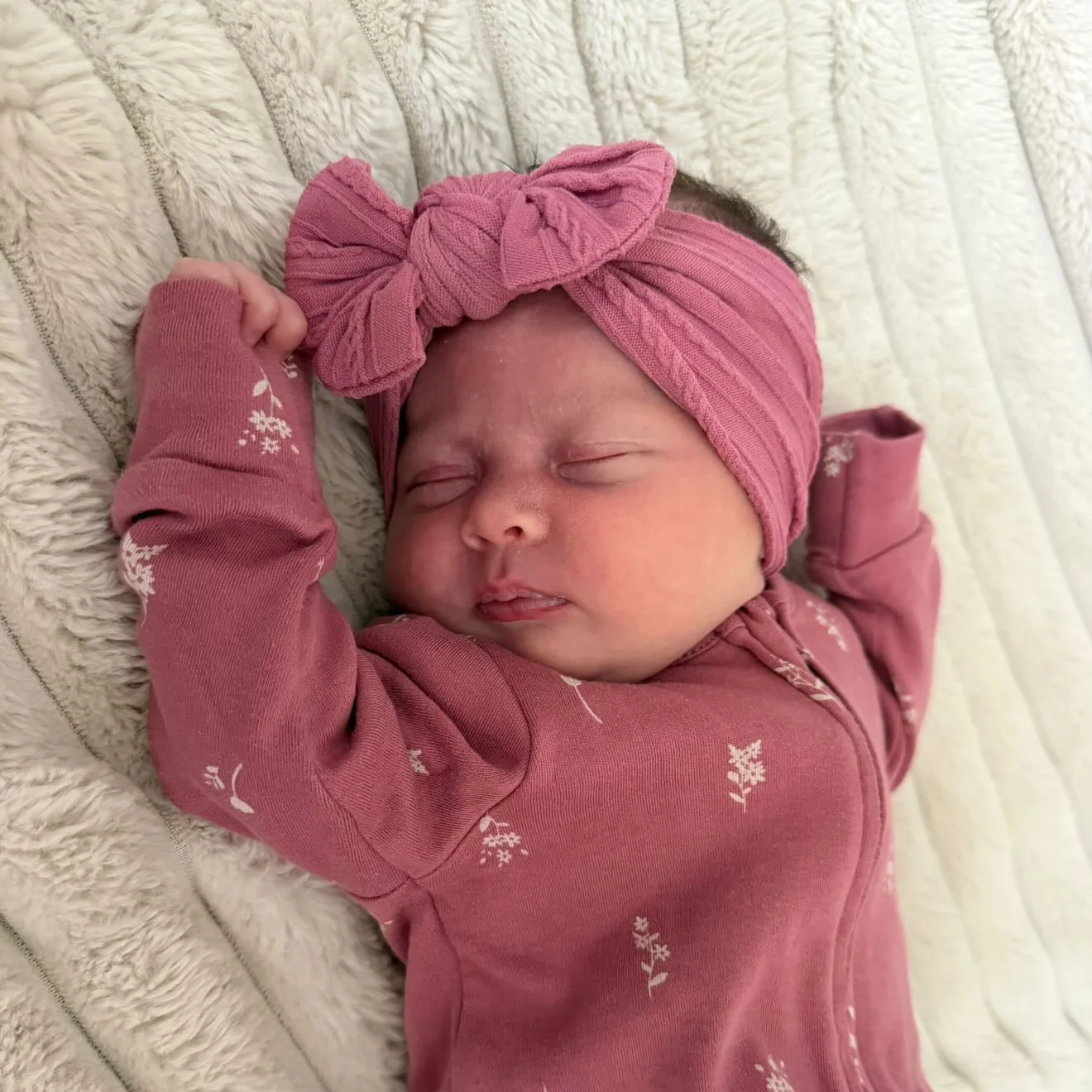 Smaller Bow Cable Knit Headbands