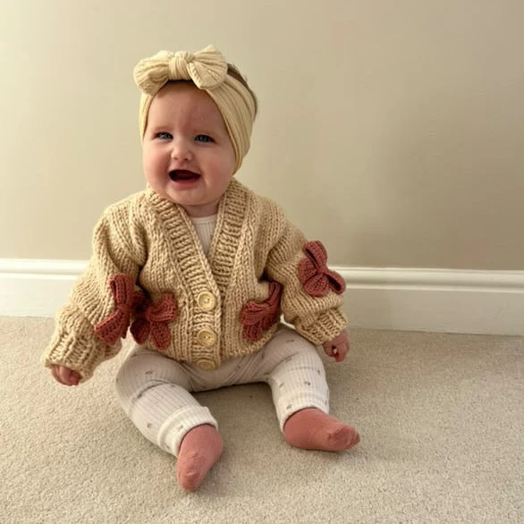 Handknitted Bow Patterned Cardigan - Latte/Pink - Image 4
