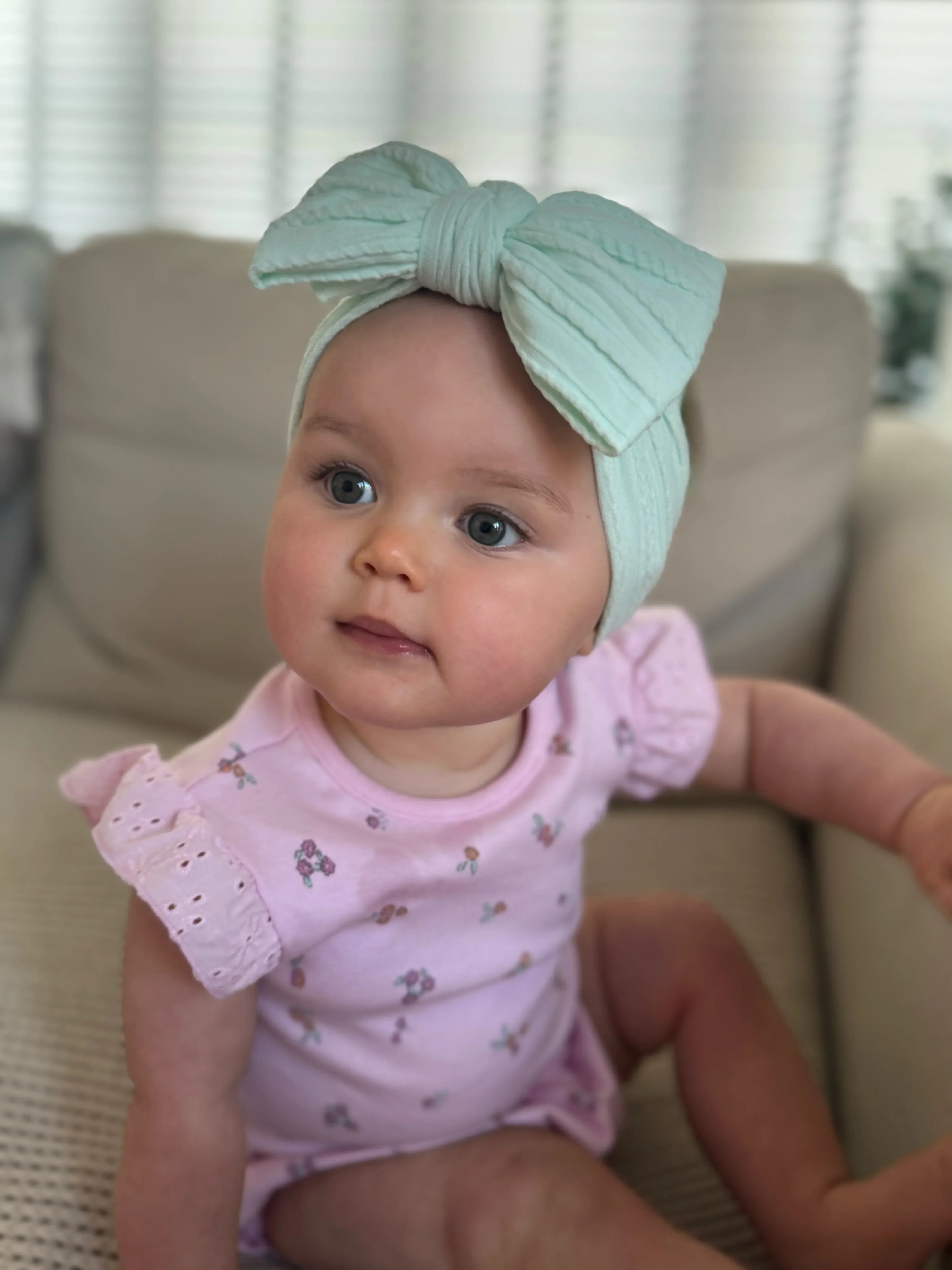 Light Aqua Green Larger Bow Cable Knit Headband - Image 5