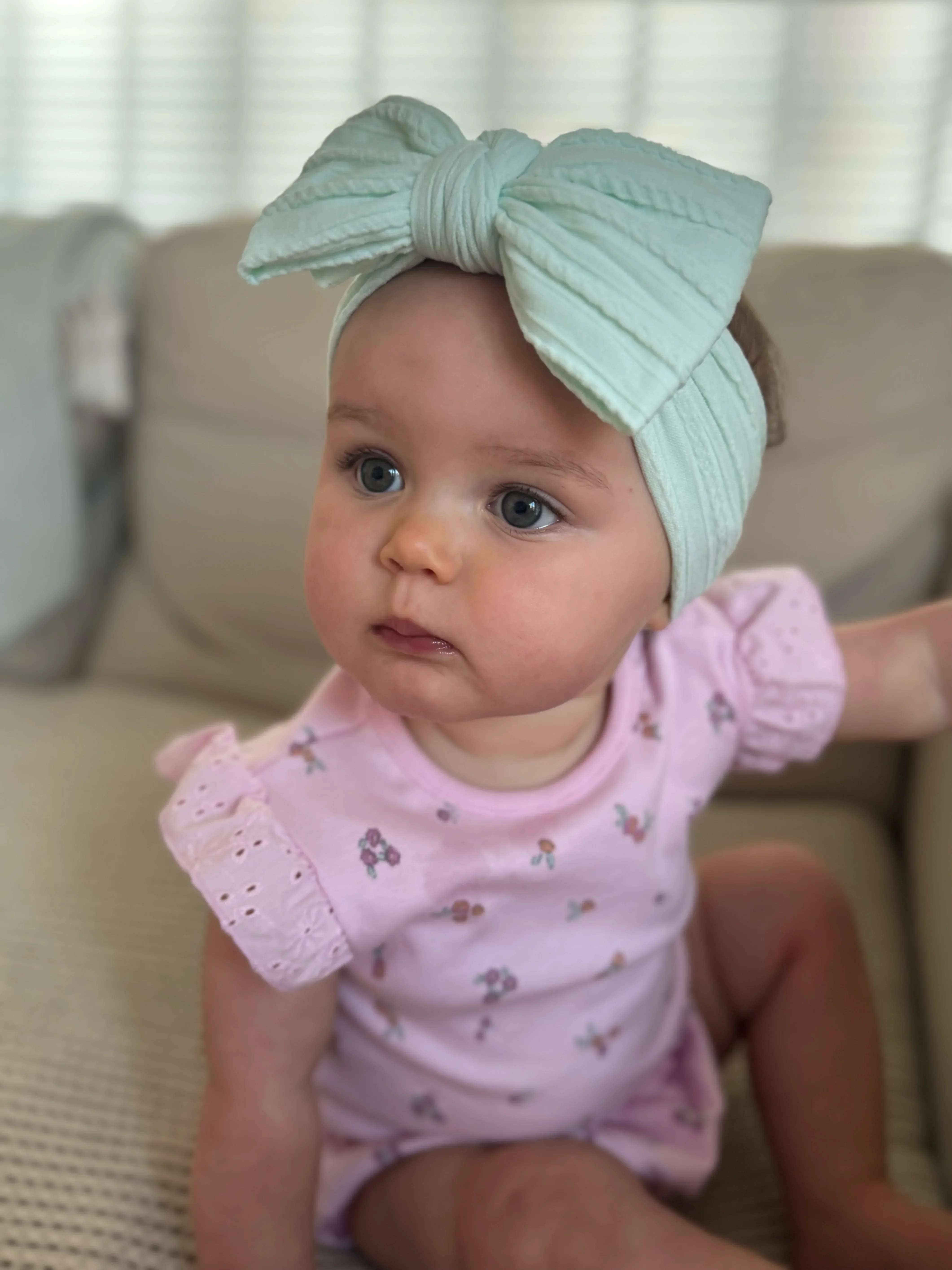 Light Aqua Green Larger Bow Cable Knit Headband - Image 6
