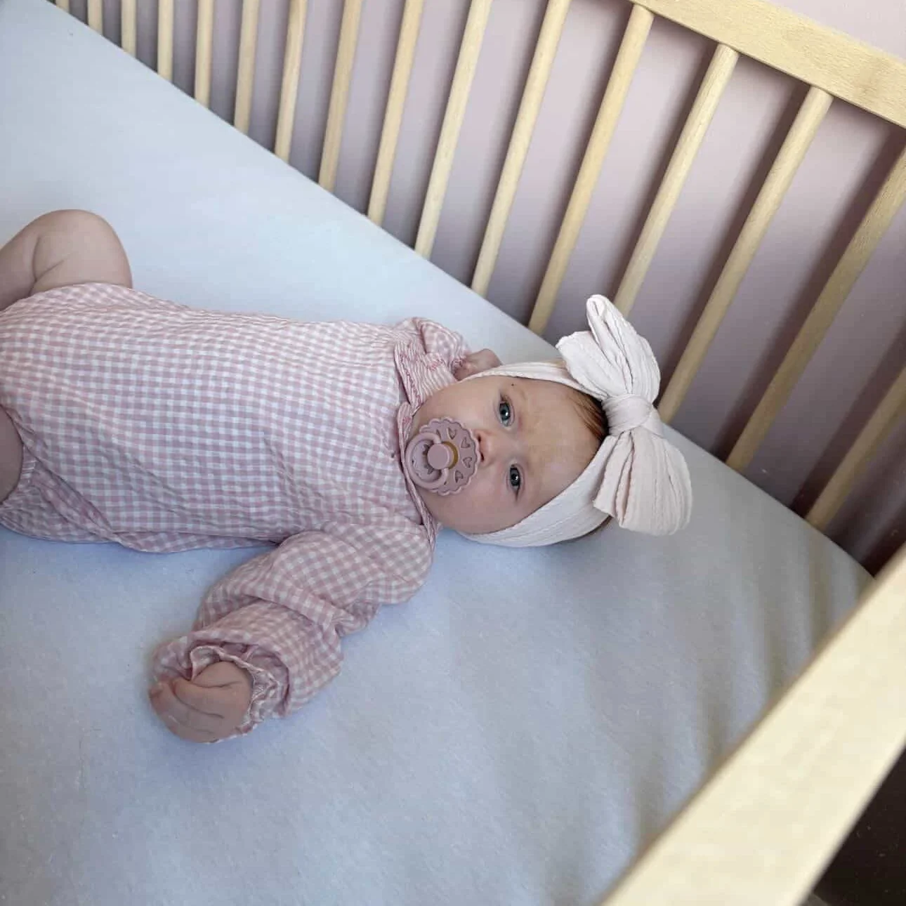 Mushroom Larger Bow Cable Knit Headband - Image 3