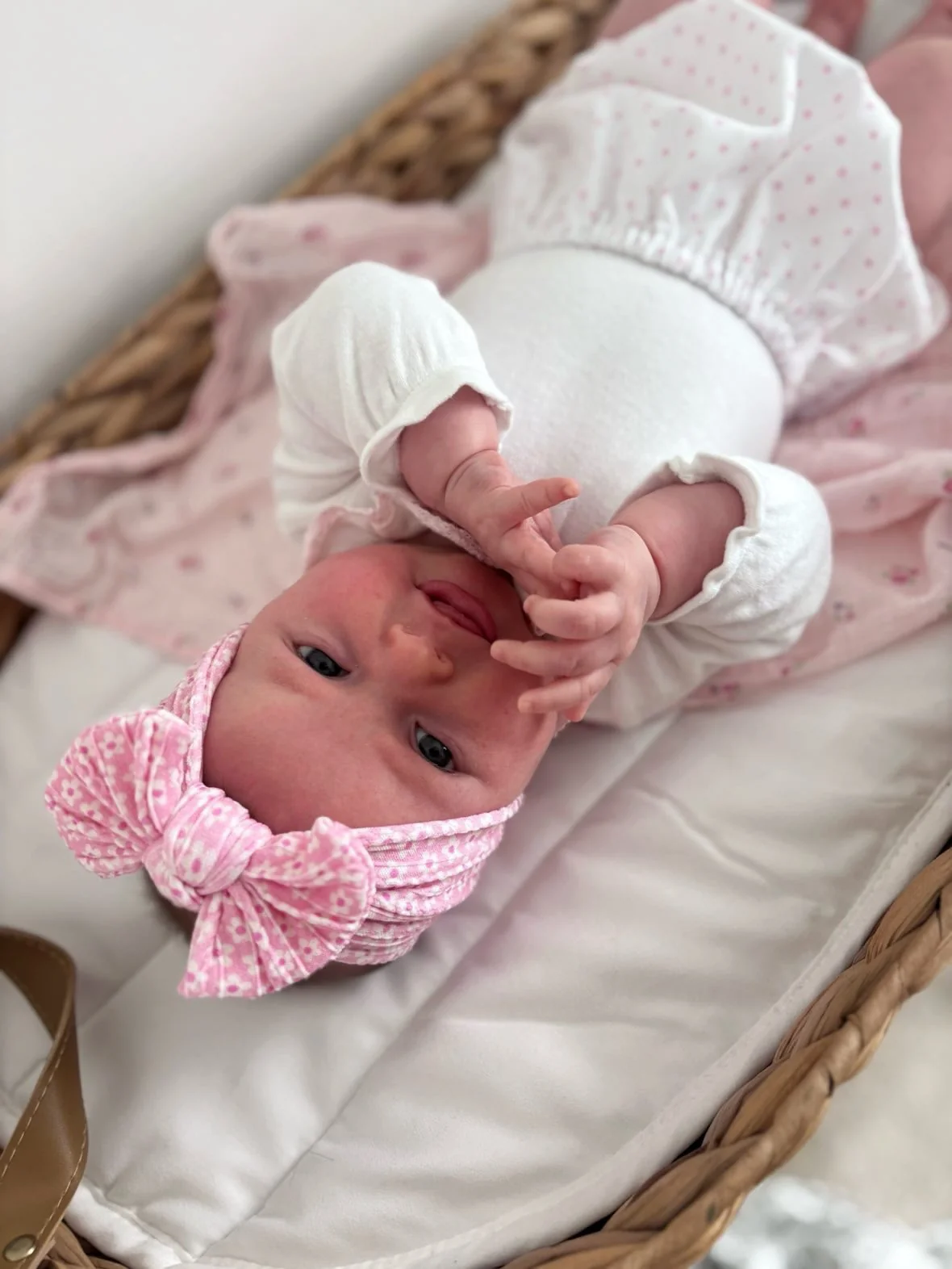Pretty Pink Daisy Pattern Smaller Bow Cable Knit Headband - Image 5