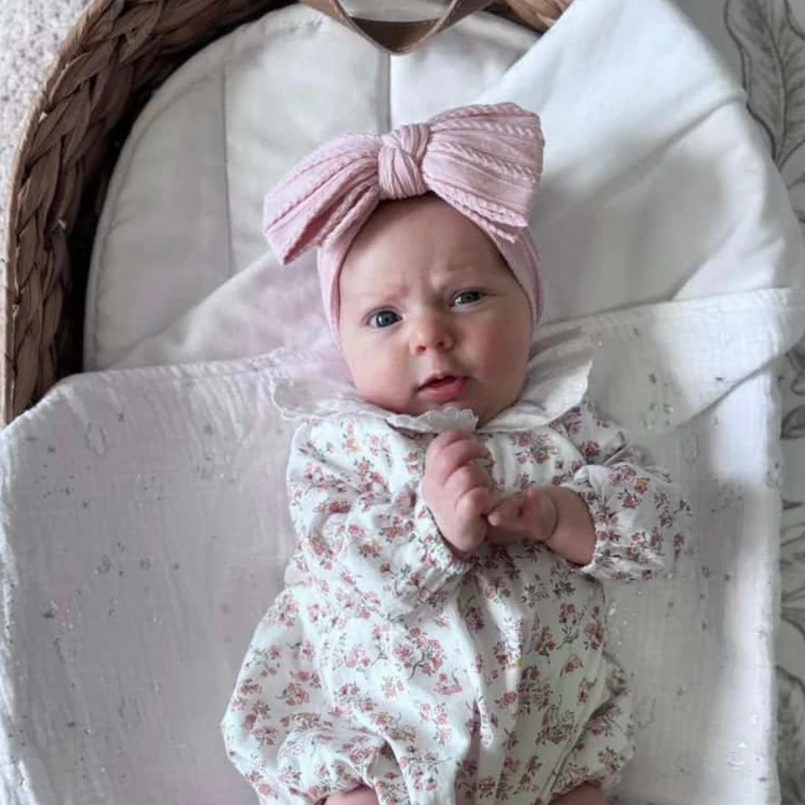 Petal Pink Larger Bow Cable Knit Headband - Image 4