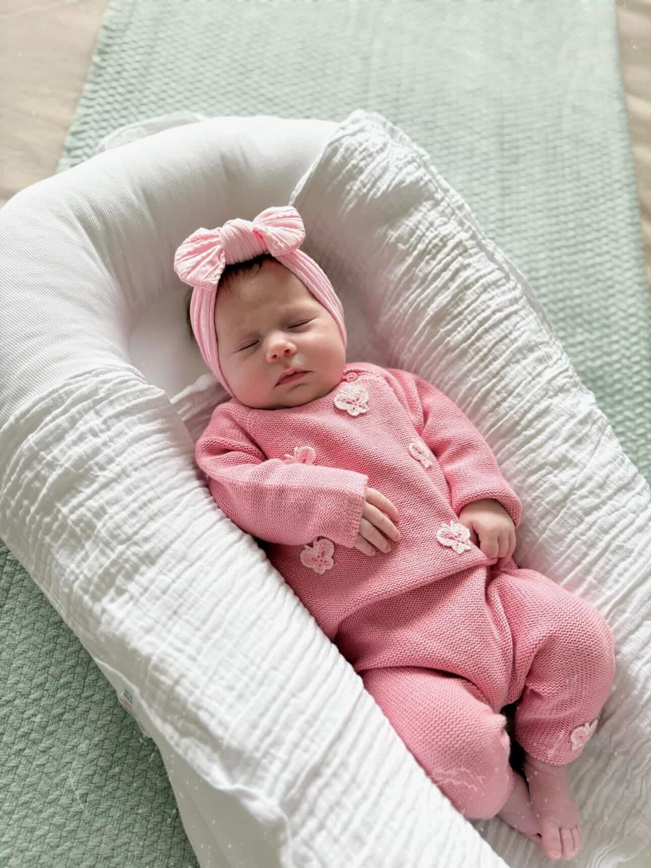 Pink Blossom Smaller Bow Cable Knit Headband - Image 3