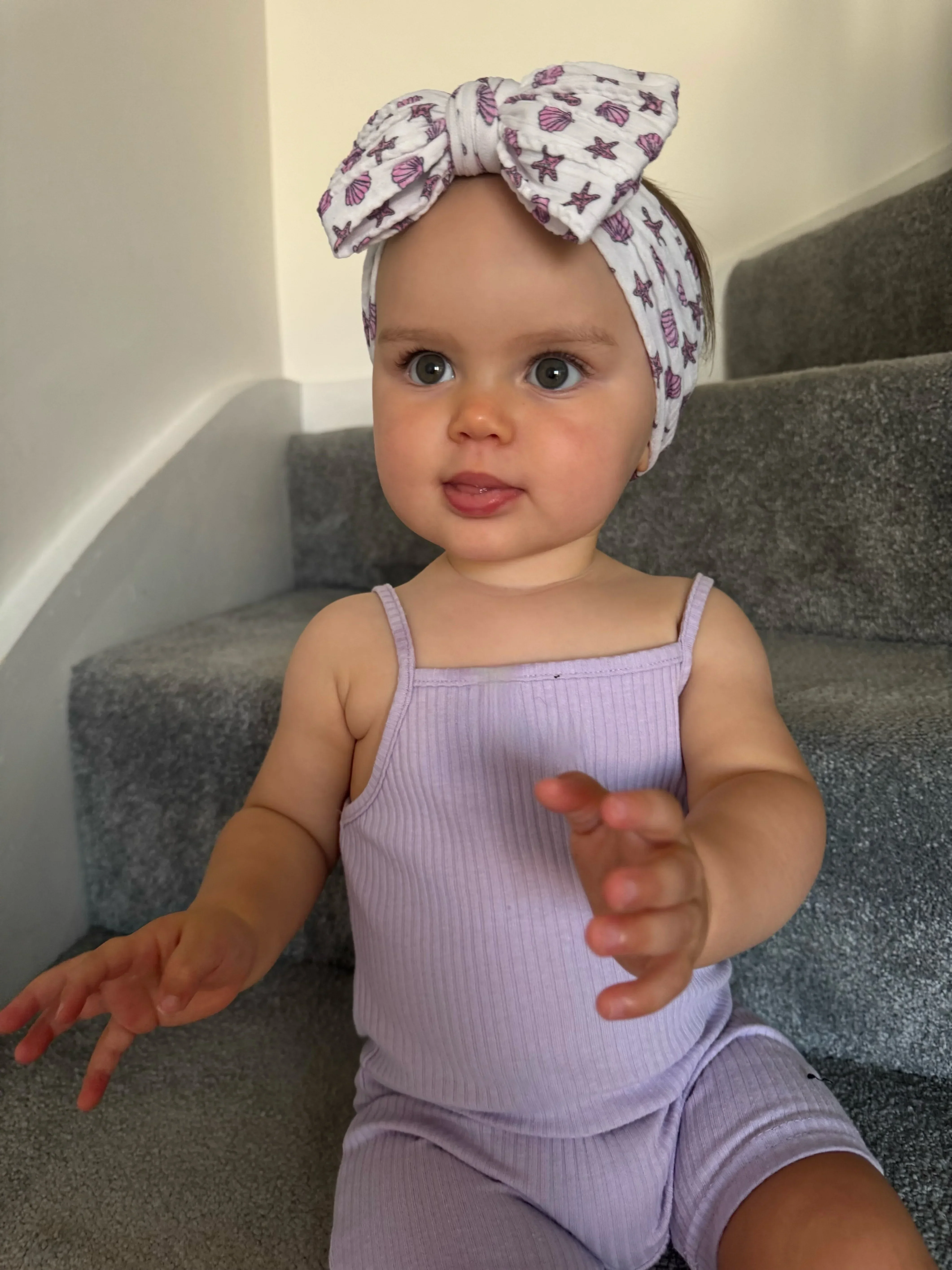 Sea Shells Larger Bow Cable Knit Headband - Image 4